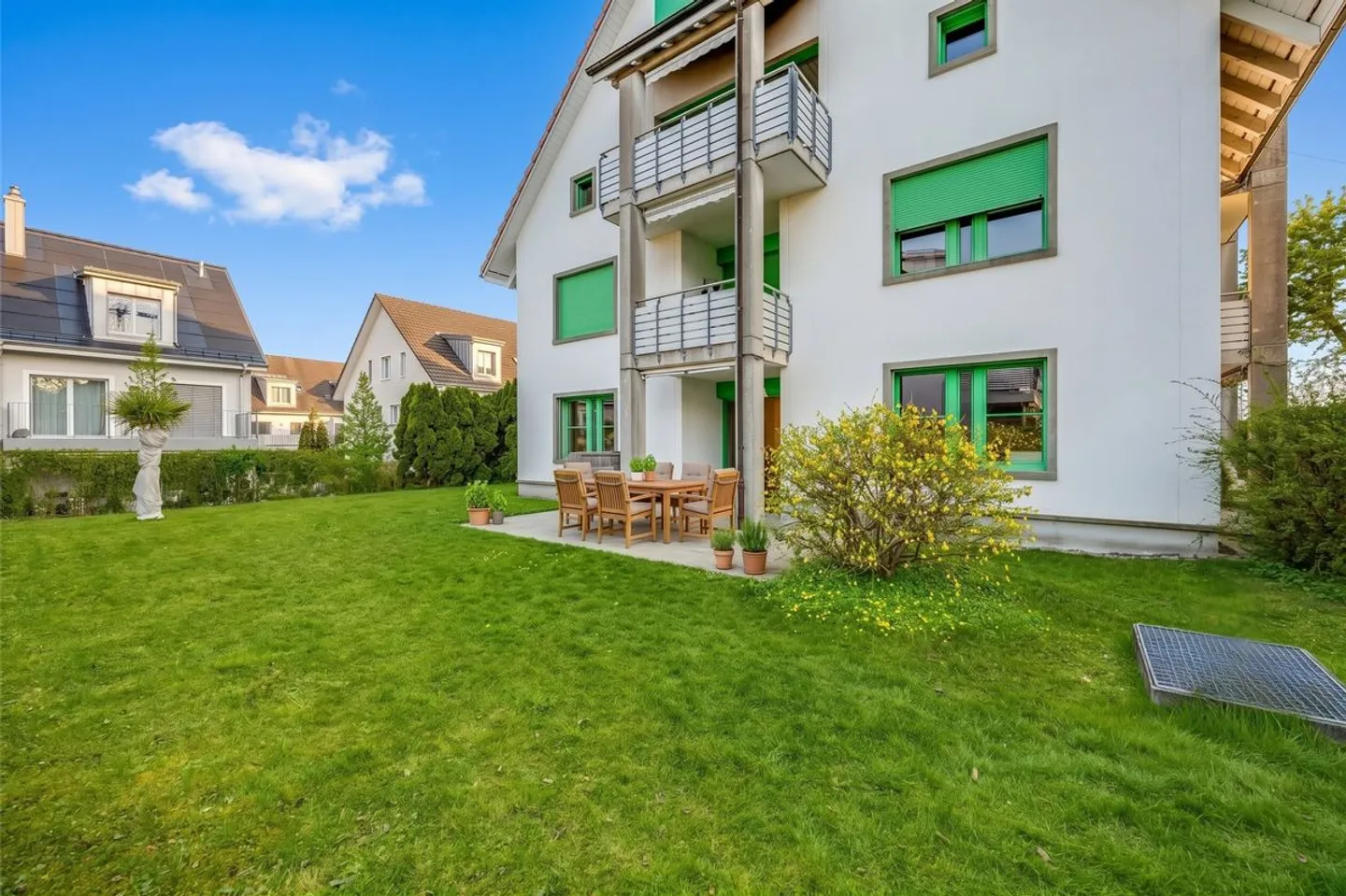 Garden apartment in a quiet, green residential area - Photo 8 of 9