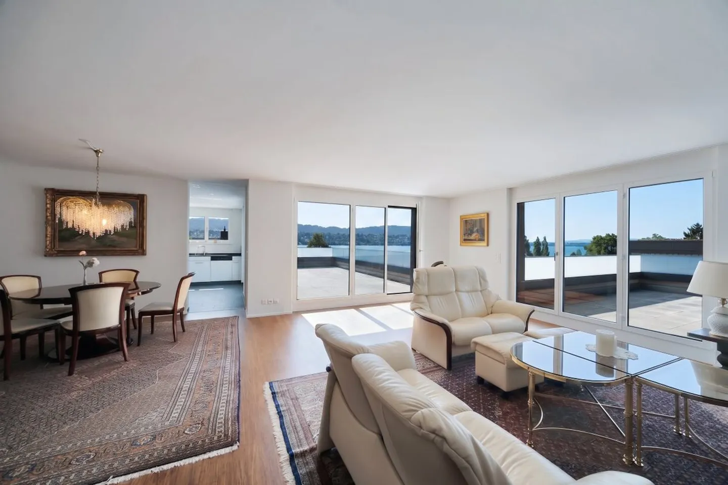 Appartamento attico lussuoso con vista mozzafiato sul lago di Zurigo - Foto 3 di 8