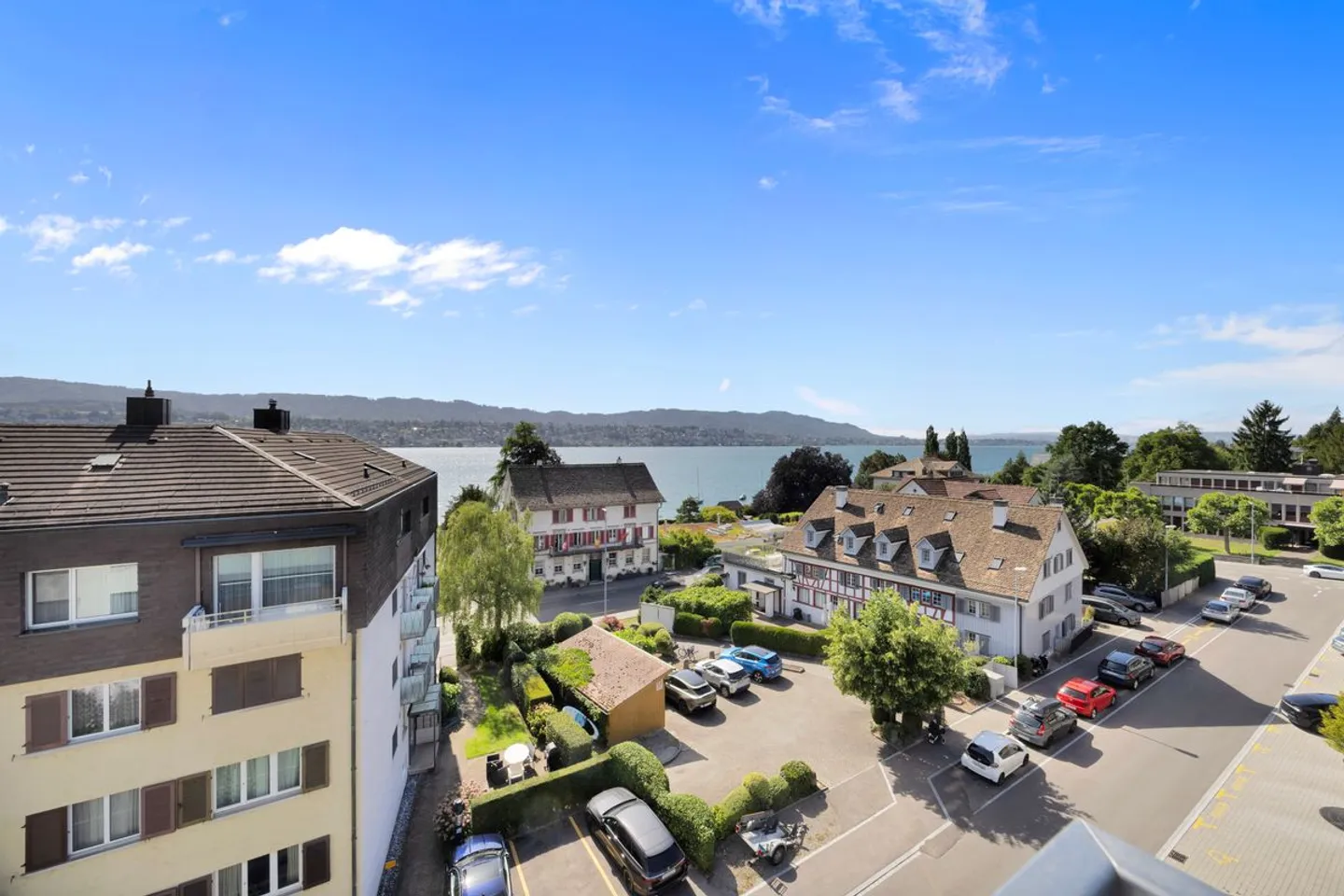Appartamento attico lussuoso con vista mozzafiato sul lago di Zurigo - Foto 1 di 8