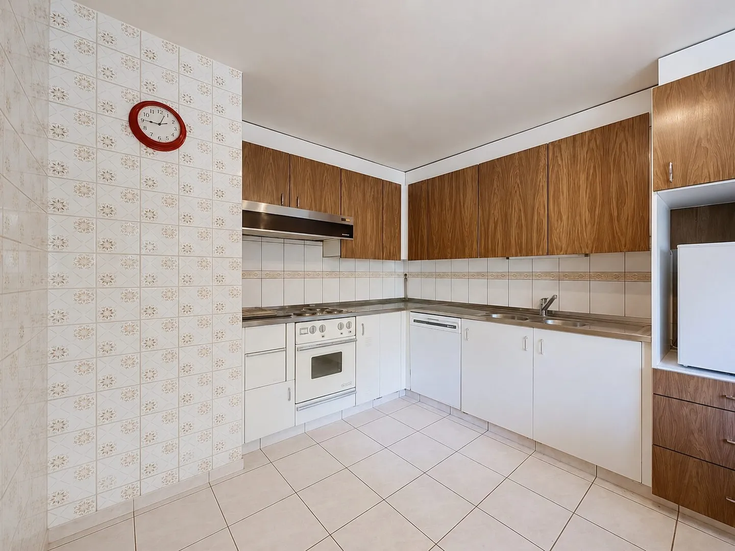 Pied-à-terre to renovate in the heart of the 4 Valleys - Photo 5 of 13