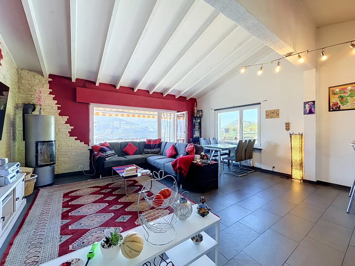 Villa spacieuse avec vue panoramique - Photo 2 sur 13