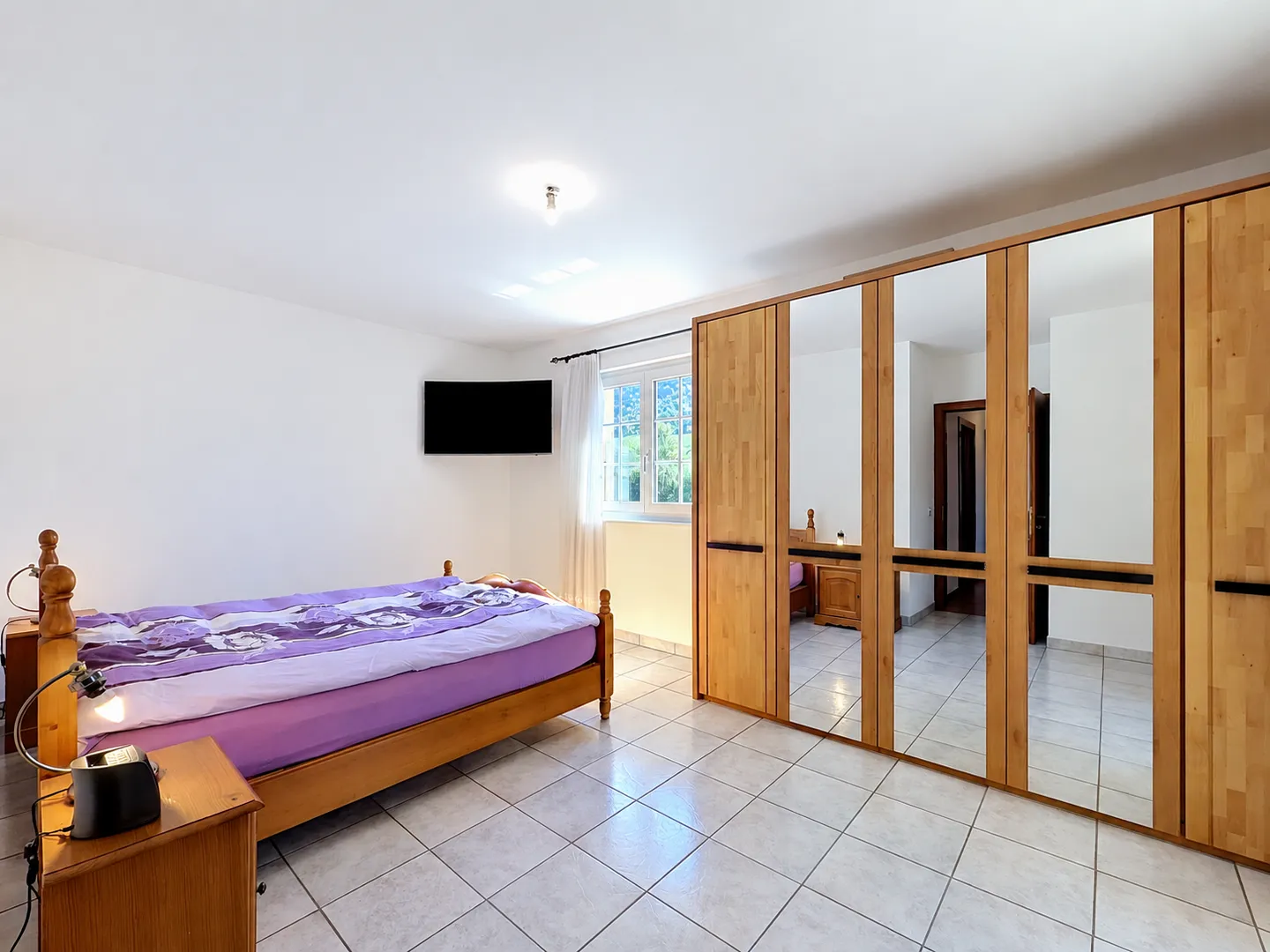 Stunning 5.5 room villa with independent studio and garden without vis-à-vis - Photo 9 of 13