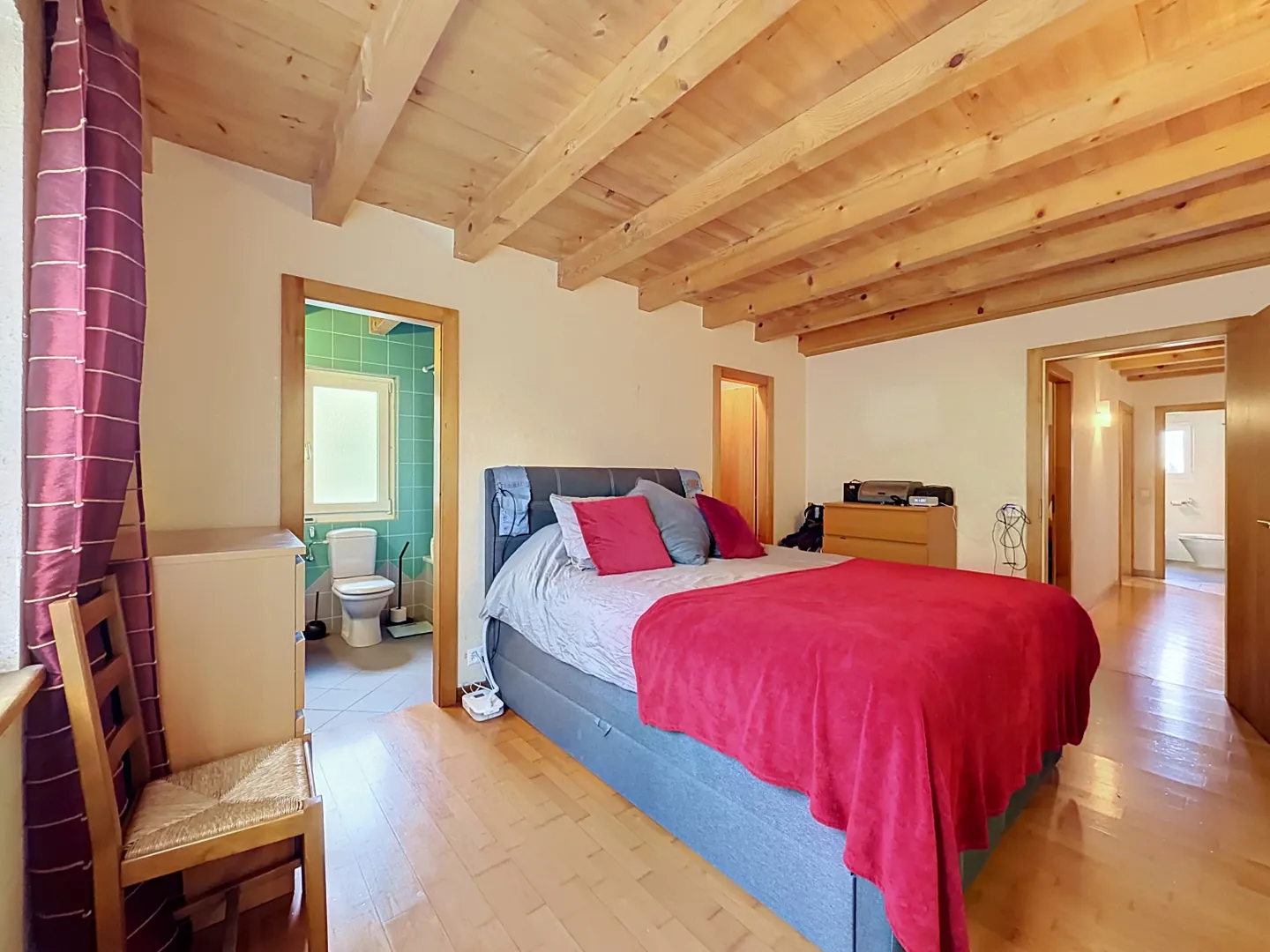 Geräumige, ruhige Villa, Terrasse und Jacuzzi - Foto 9 von 11