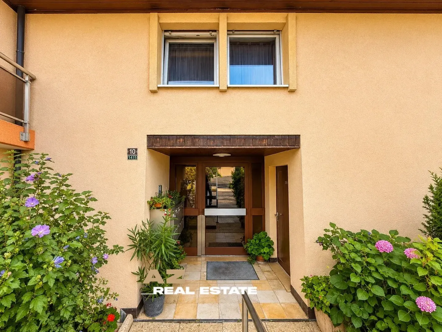 Panoramic view of Lake Geneva for this 3.5-room apartment in Belmont-sur-Lausanne - Photo 12 of 13