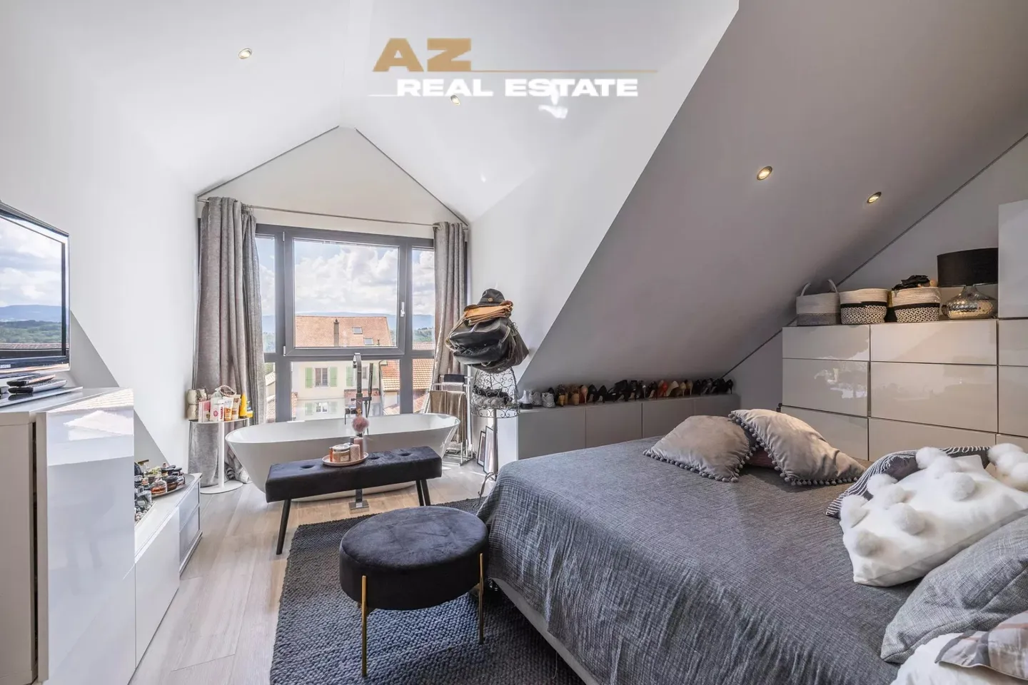 Magnificent Triplex im Herzen von Penthaz - Foto 12 von 13