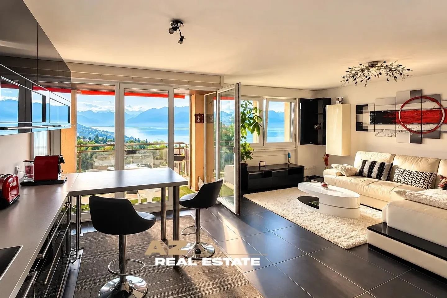 Panoramic view of Lake Geneva for this 3.5-room apartment in Belmont-sur-Lausanne - Photo 3 of 13