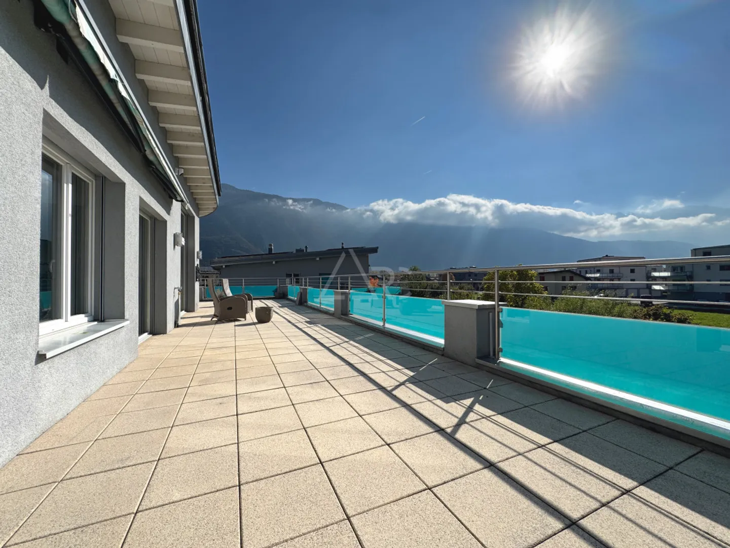 DACHGESCHOSS MIT PANORAMABLICK IM HERZEN VON FULLY - Foto 4 von 13