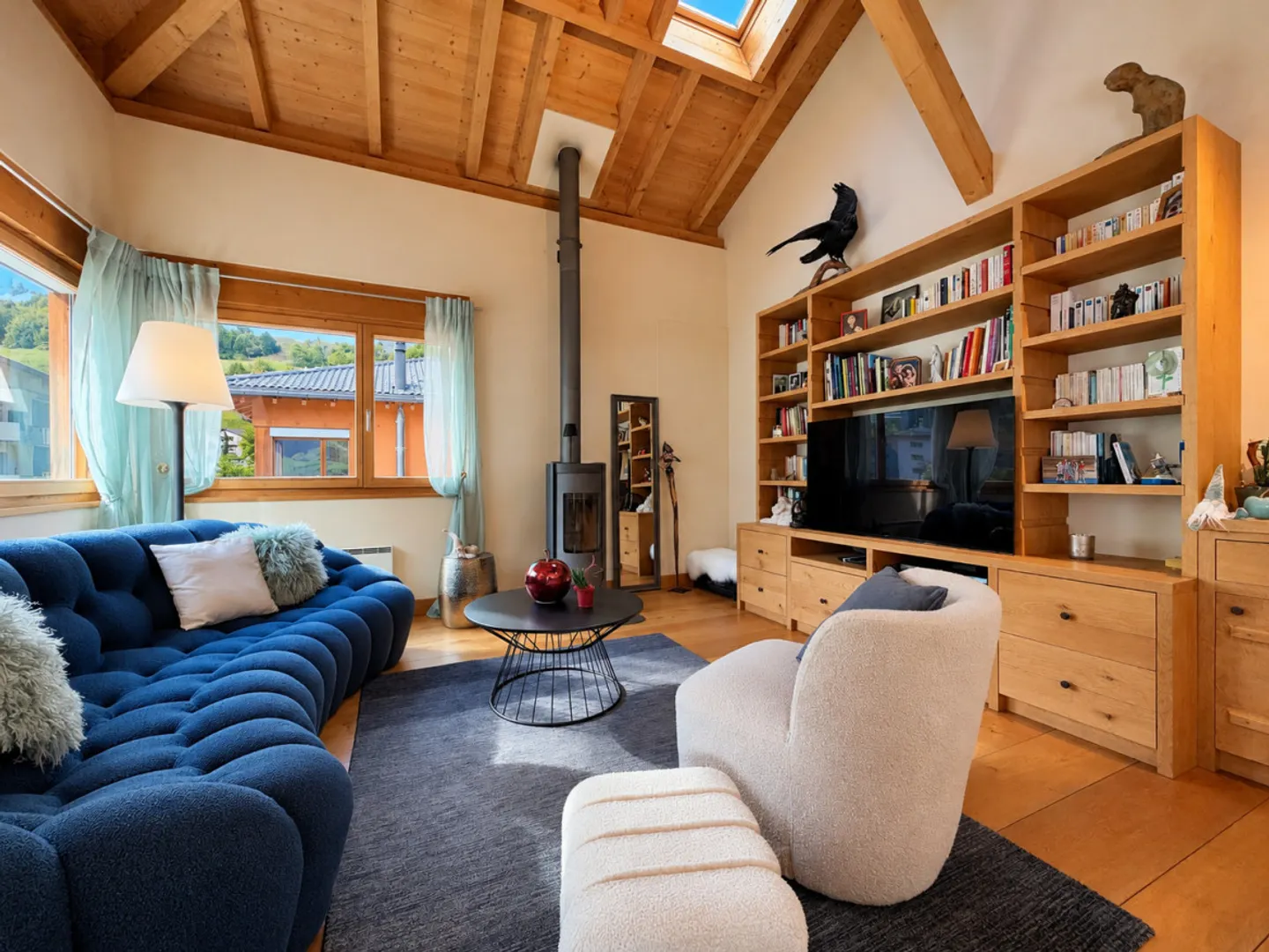 PENTHOUSE DUPLEX OF 6.5 ROOMS WITH UNOBSTRUCTED VIEW IN ORSIÈRES - Photo 2 of 11