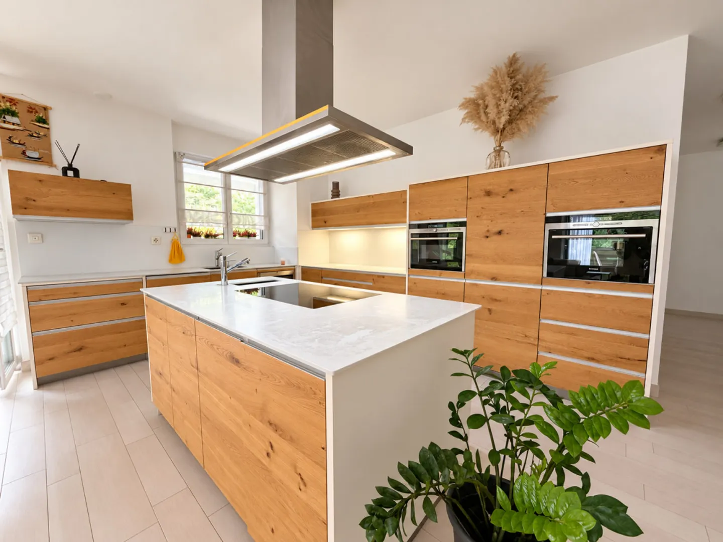 AUSGEZEICHNETE WOHNUNG 4.5P MIT UNABHÄNGIGEM STUDIO - BEGEHRTE GEGENDE DER FUSION, MARTIGNY - Foto 9 von 13