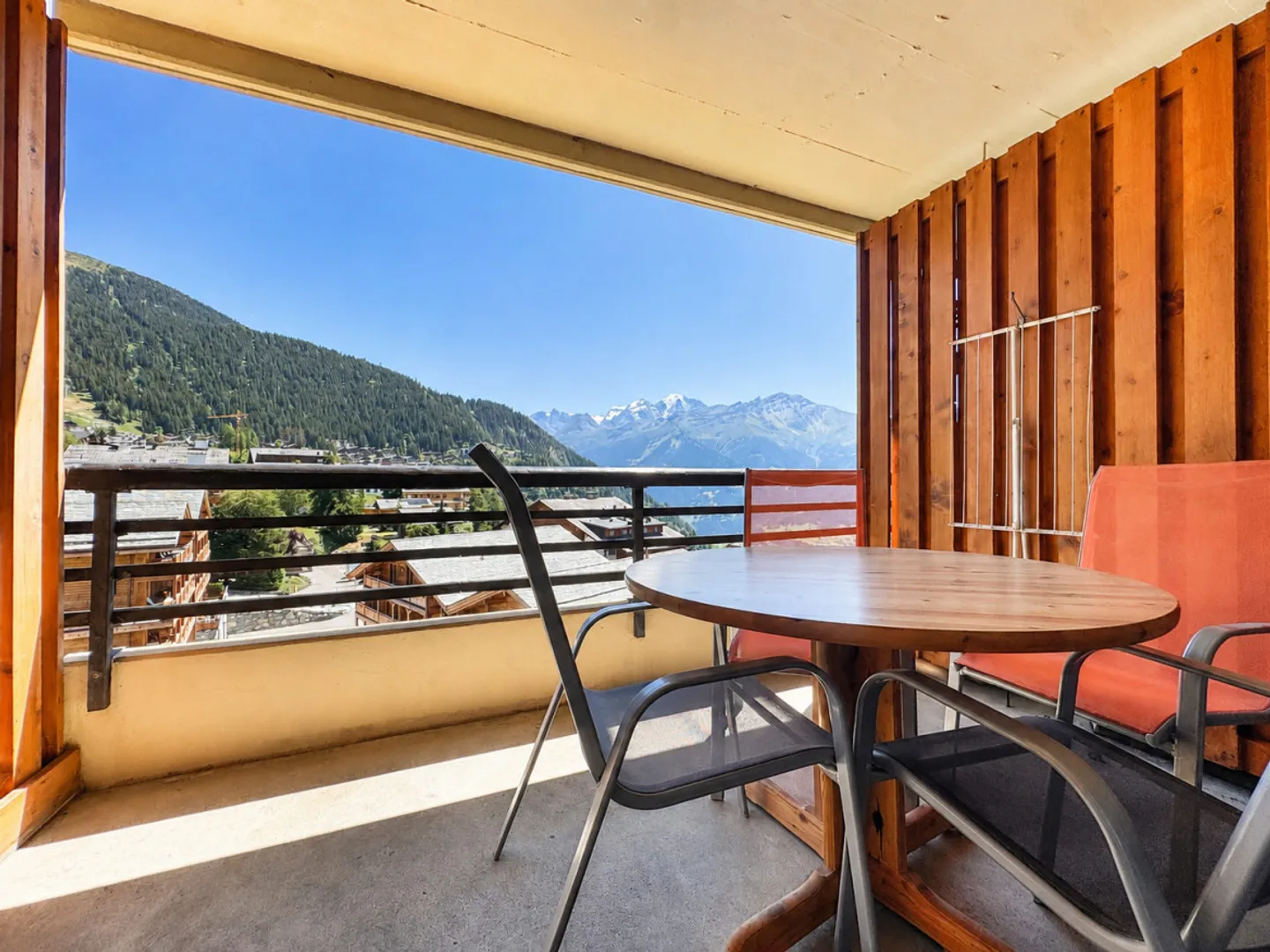 STUDIO AVEC BALCON ET VUE DÉGAGÉE AU CŒUR DE VERBIER - Foto 2 di 6