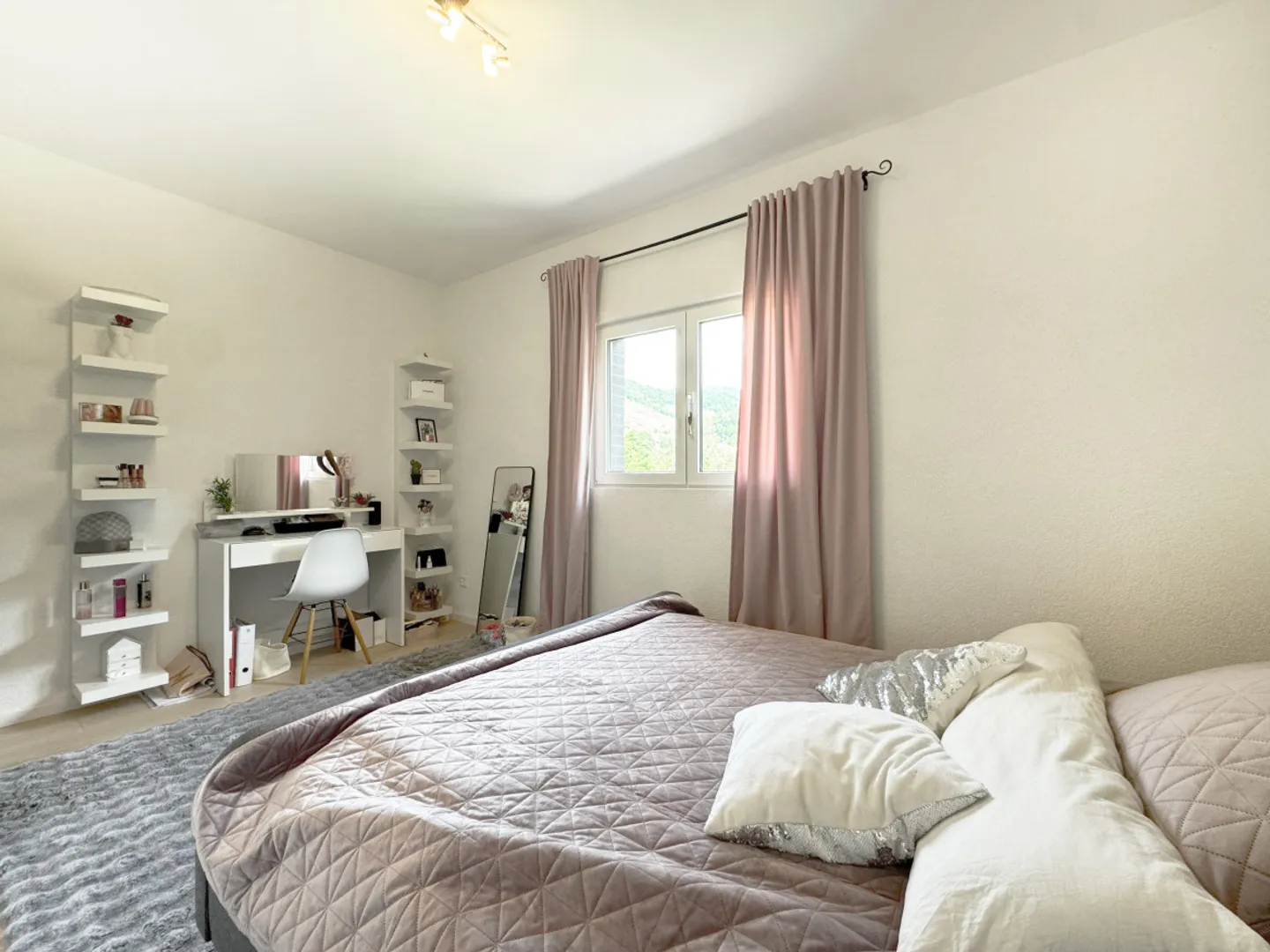 VILLA SEMI-INDIPENDENTE ECCEZIONALE NEL CUORE DI BEX - Foto 6 di 9