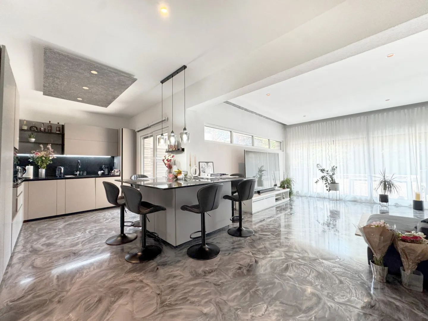 VILLA SEMI-INDIPENDENTE ECCEZIONALE NEL CUORE DI BEX - Foto 4 di 9