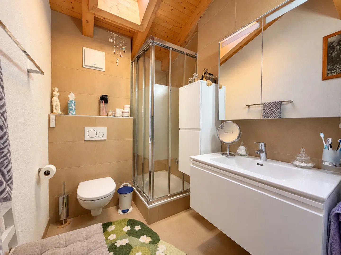 MAGNIFICENT 2.5-ROOM PENTHOUSE WITH MEZZANINE AND LARGE BALCONY IN CHAMPLAN - Photo 7 of 9