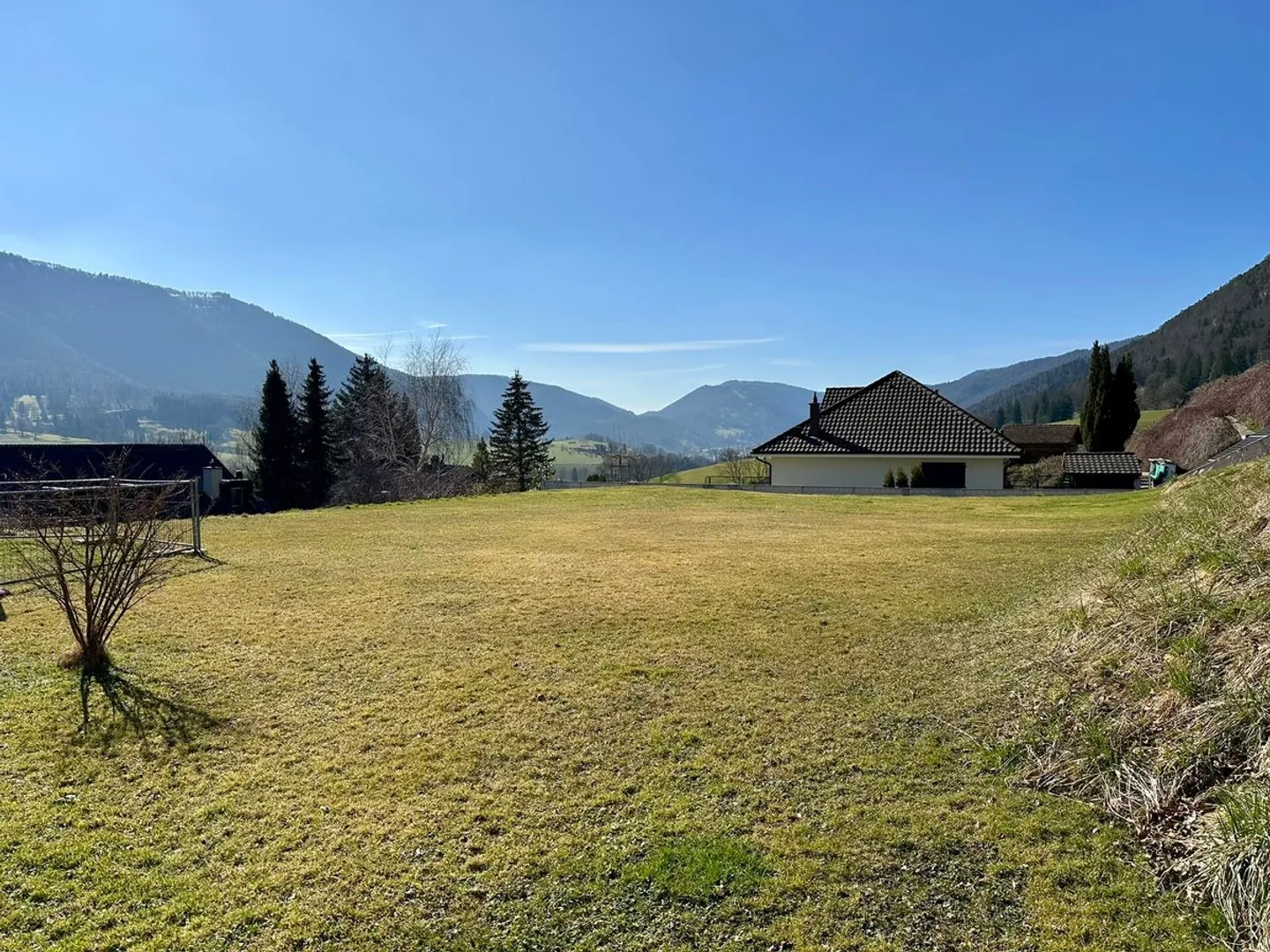 Baugrundstück in Belprahon - Foto 5 von 6