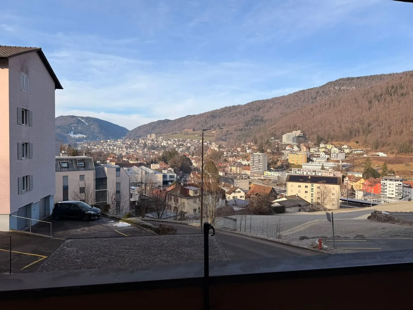 Charmant Appartement 4.5 pièces - Photo 2 sur 9