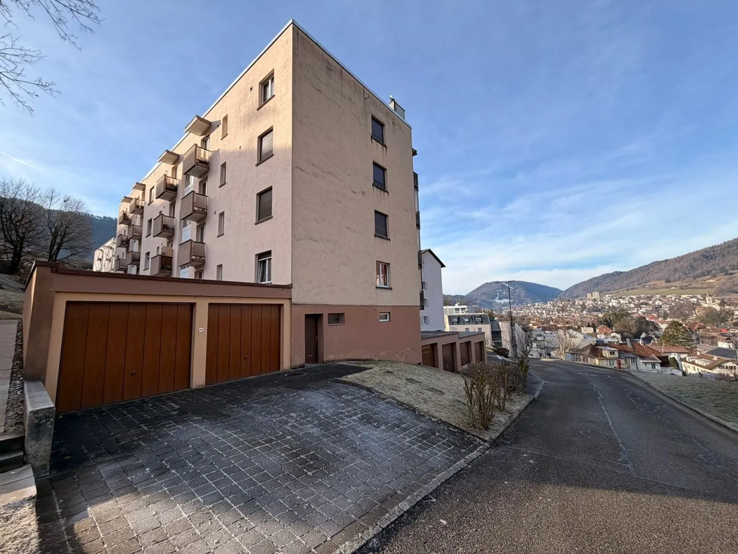 Charmant Appartement 4.5 pièces - Photo 4 sur 9