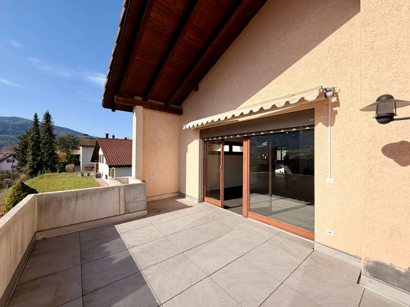 Appartement Duplex avec Terrasse - Photo 7 sur 13