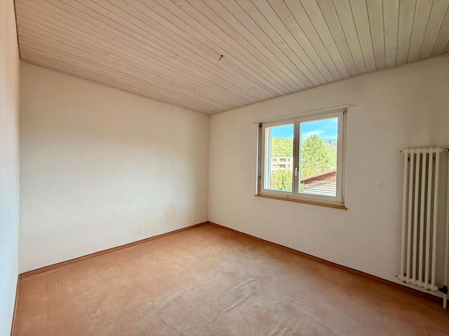 Bel attique avec balcon - Photo 10 sur 11