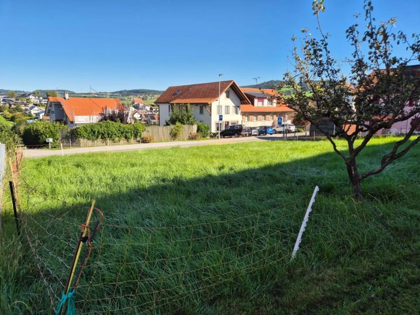 EXKLUSIV - Mietgebäude und bebaubares Land in Vaulruz - Foto 6 von 8