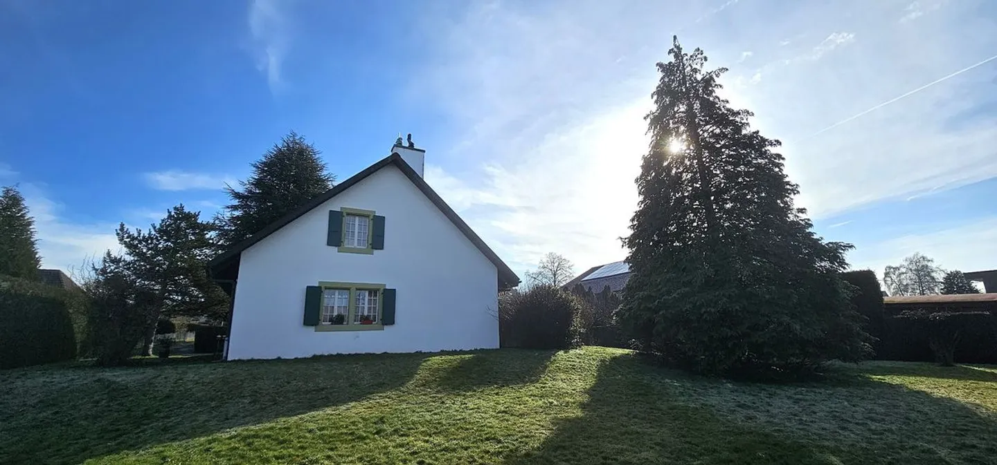 Belle maison individuelle de 2 appartements avec grand jardin - Foto 11 di 12