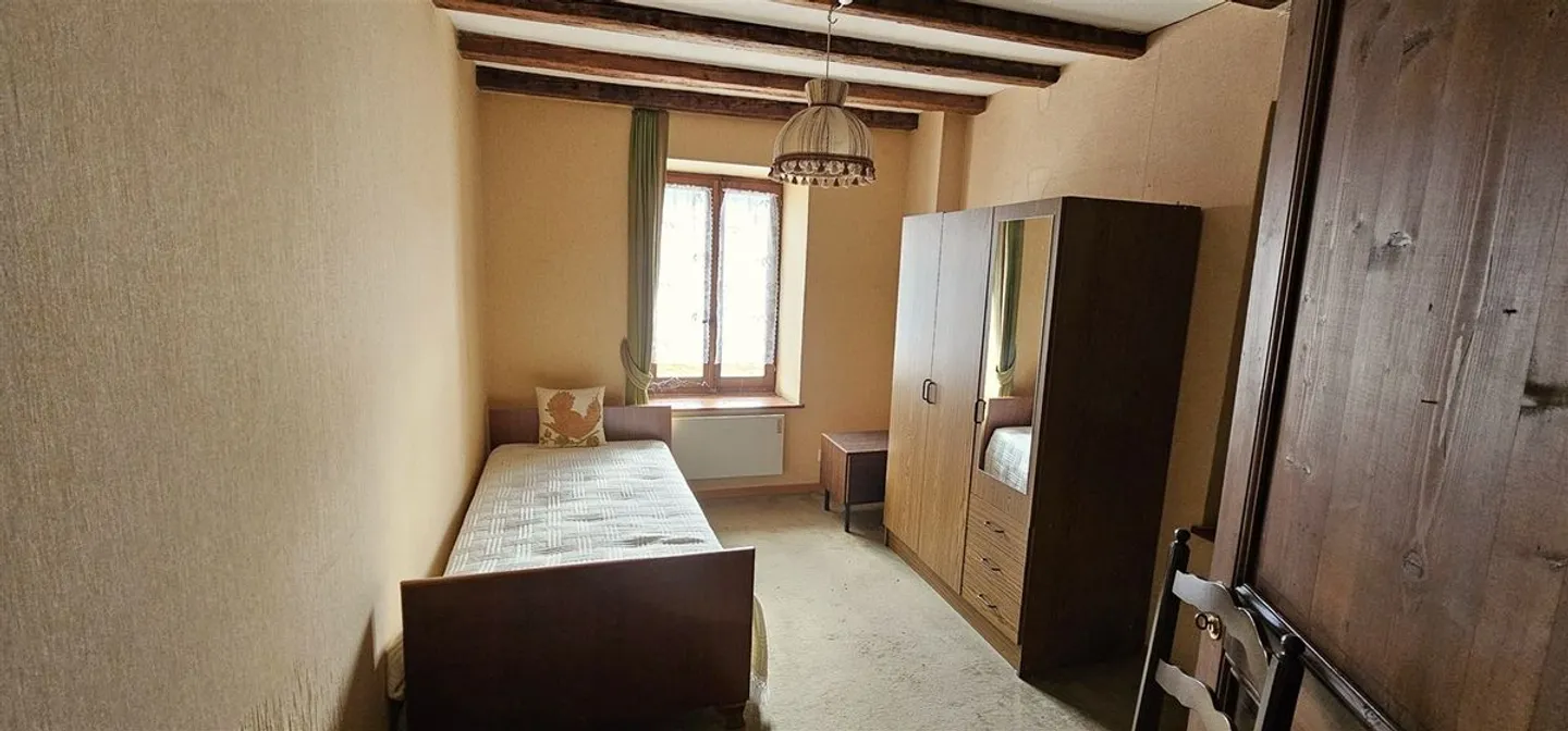 Vecchia fattoria con 2 appartamenti e un grande deposito - Foto 6 di 10