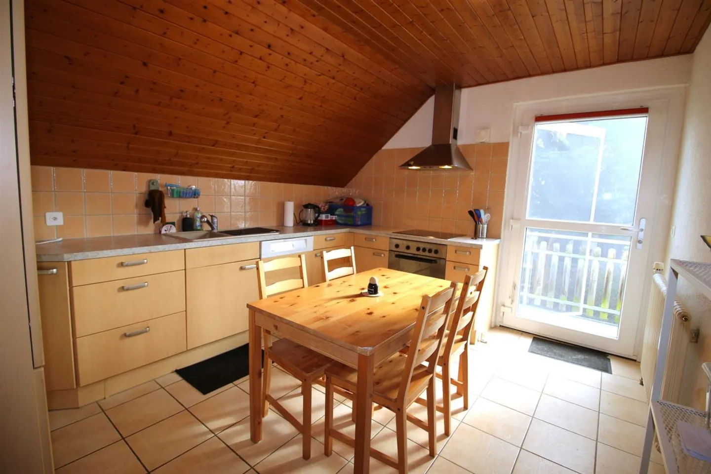 Belle maison individuelle de 2 appartements avec grand jardin - Foto 7 di 12