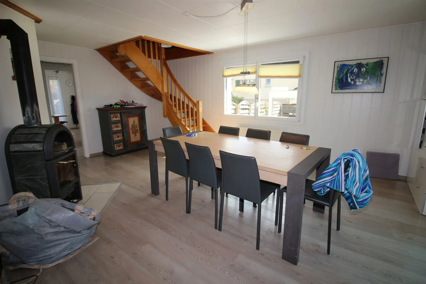 Bella villa indipendente con piscina e grande giardino - Foto 3 di 10