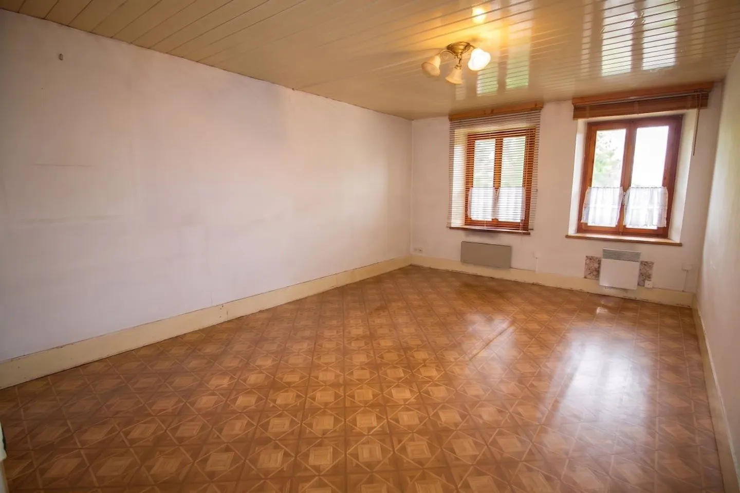 Opportunité de Rénovation à Bercher - Photo 6 sur 11