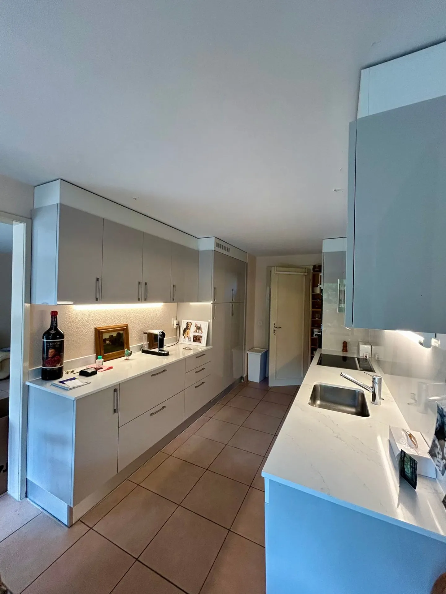 Charmante maison mitoyenne avec jardin située à Epalinges - Photo 2 of 7