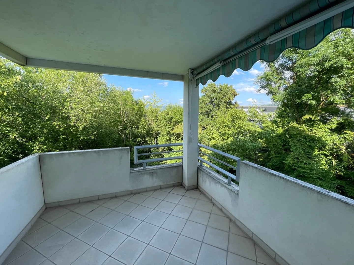Wohnung, Courtételle - 900 - Foto 1 von 8