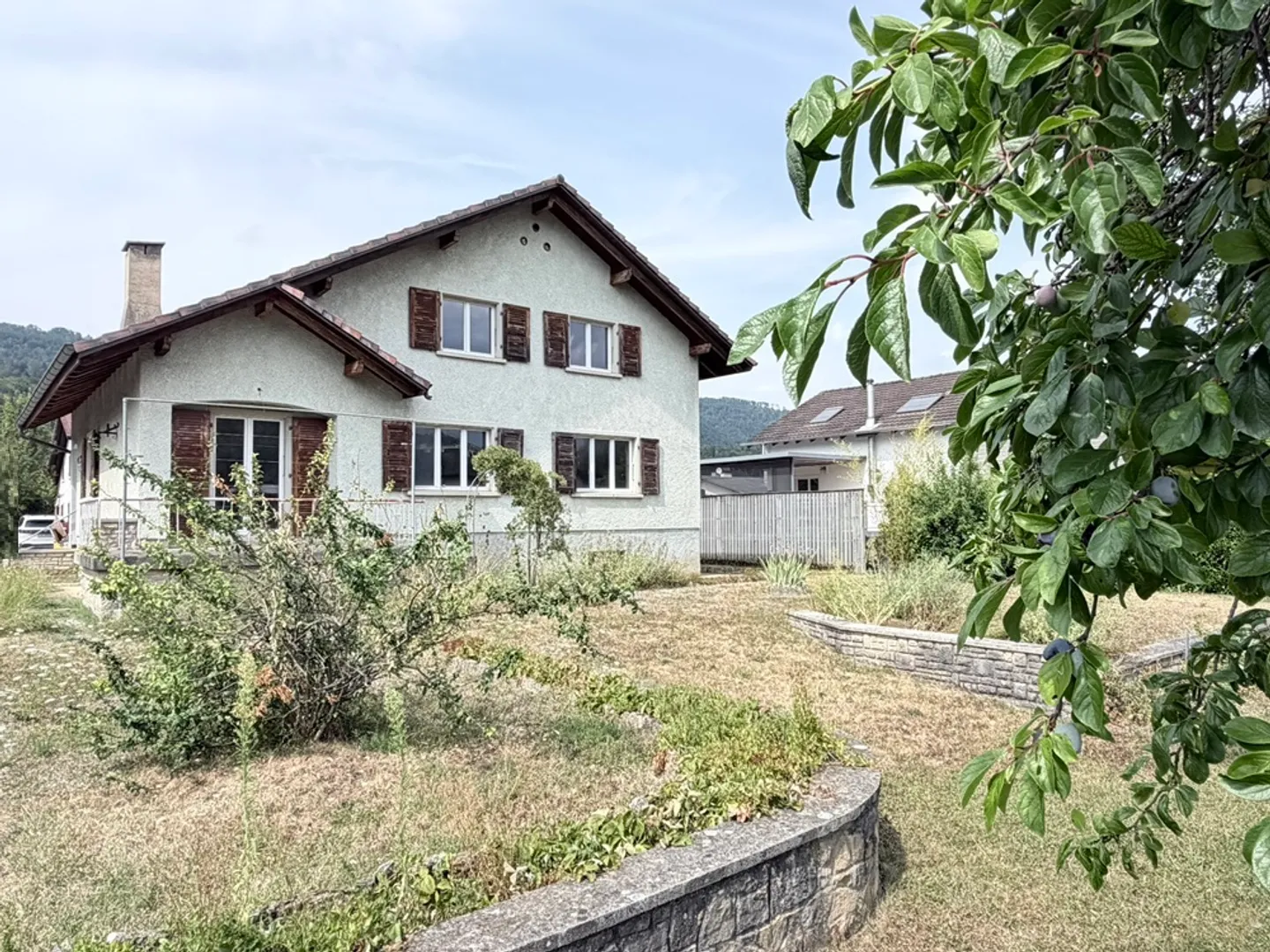 Maison Familiale à Rénover - Photo 1 sur 13