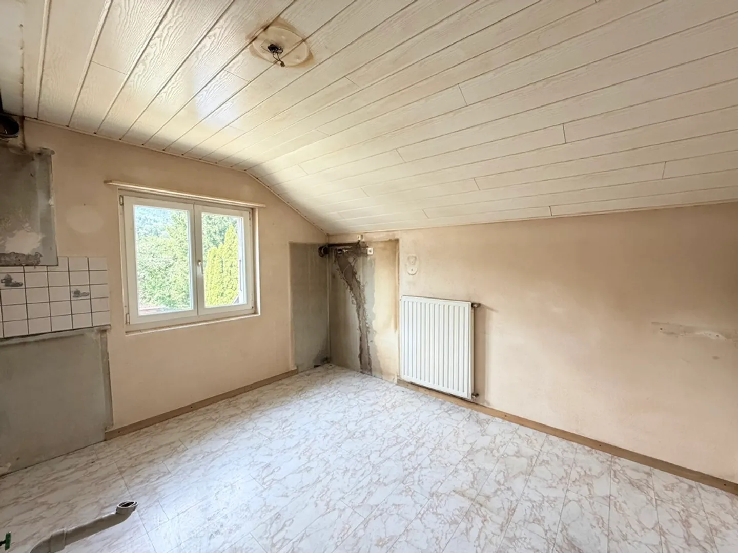 Maison Familiale à Rénover - Photo 12 sur 13