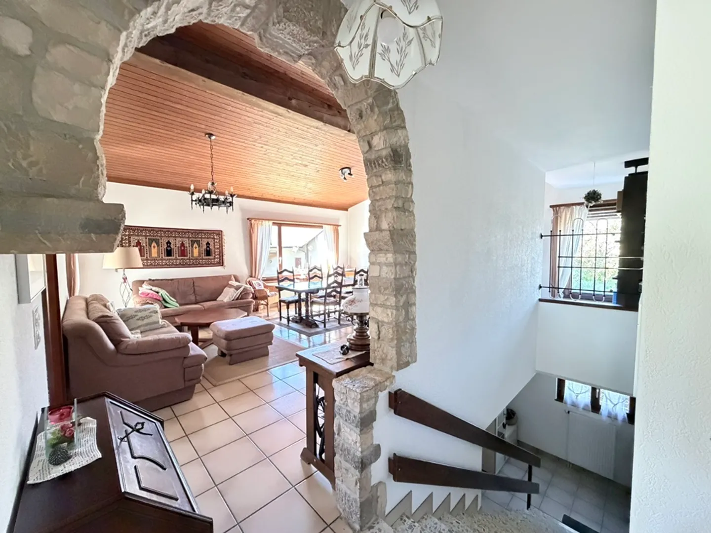 Maison Familiale avec Jardin Spacieux - Photo 7 sur 13