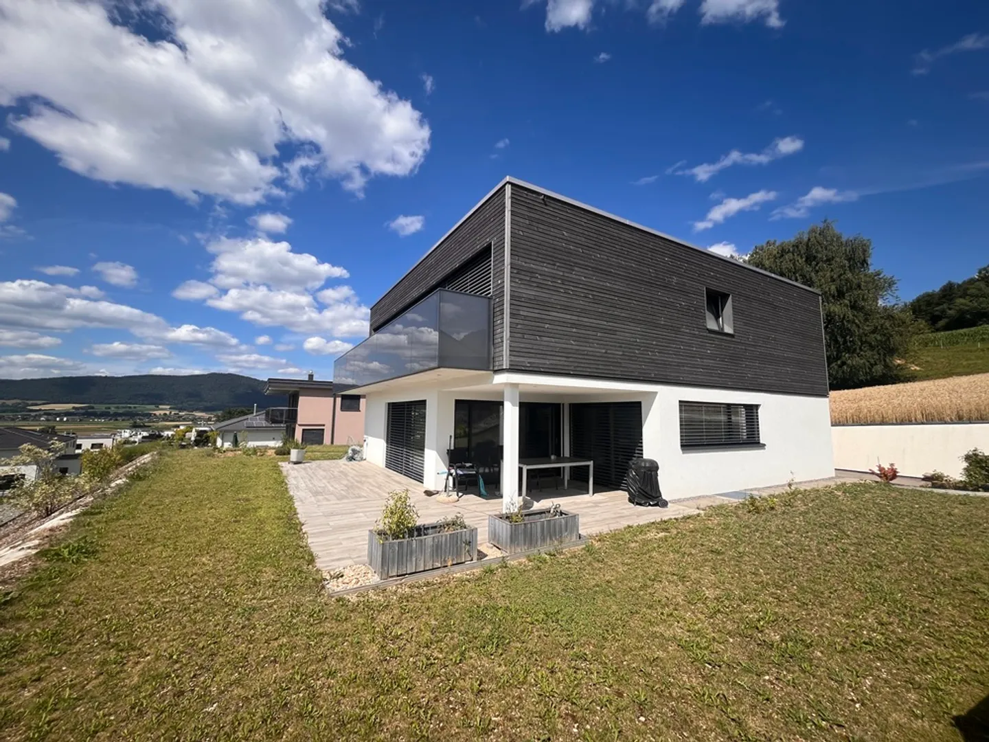Villa Familiale Élégante à Courrendlin - Photo 1 sur 13