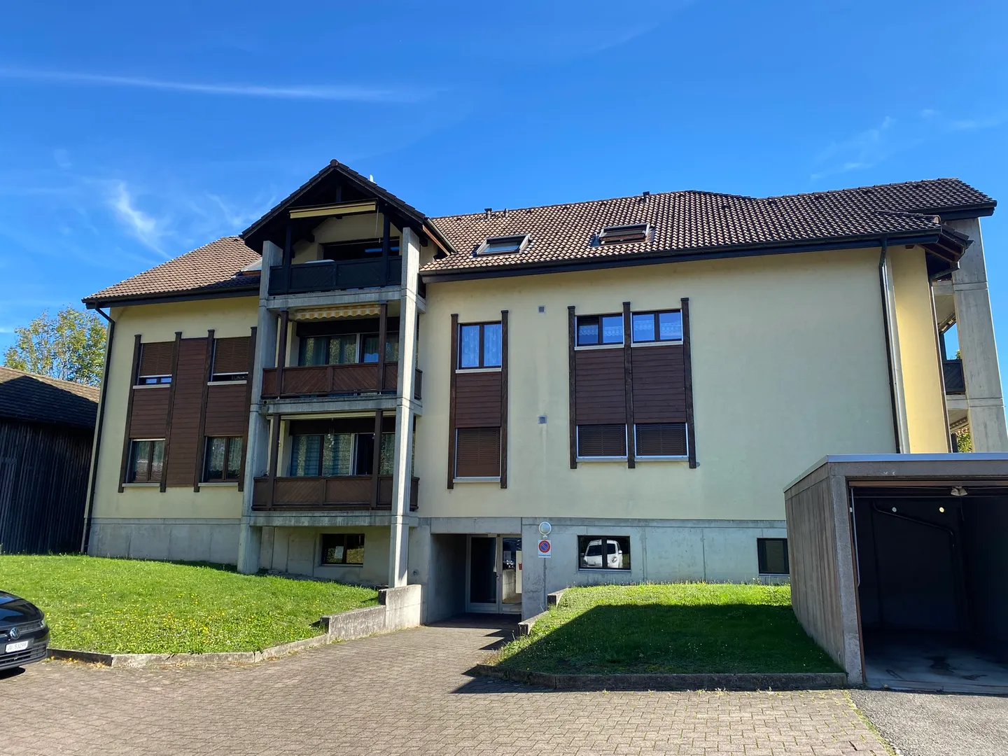 Apartment, Bassecourt - 390000 - Photo 2 of 13