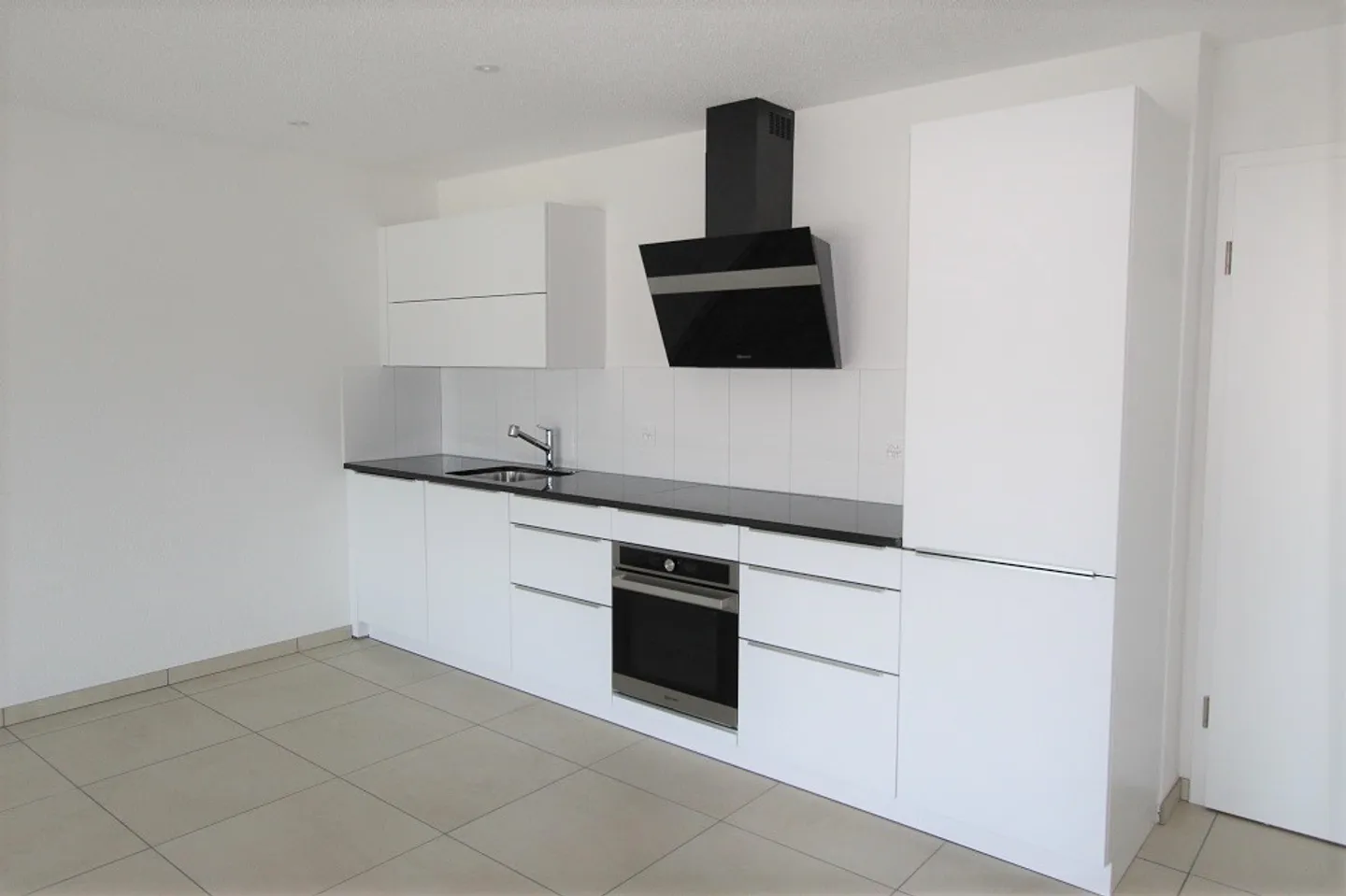 Apartment, Courrendlin - 1200 - Photo 2 of 8