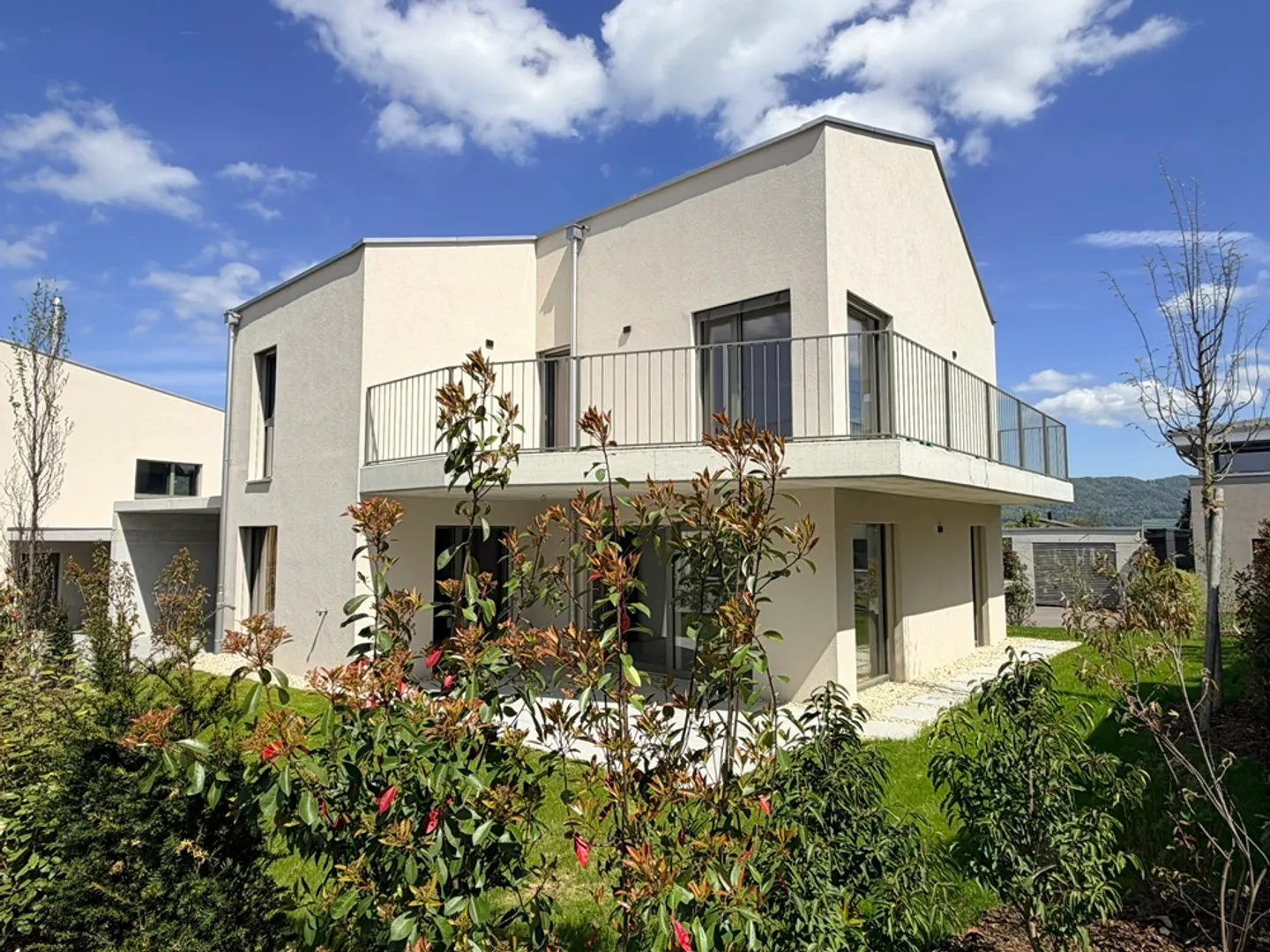 Villa, Rossemaison - 985000 - Foto 1 von 13