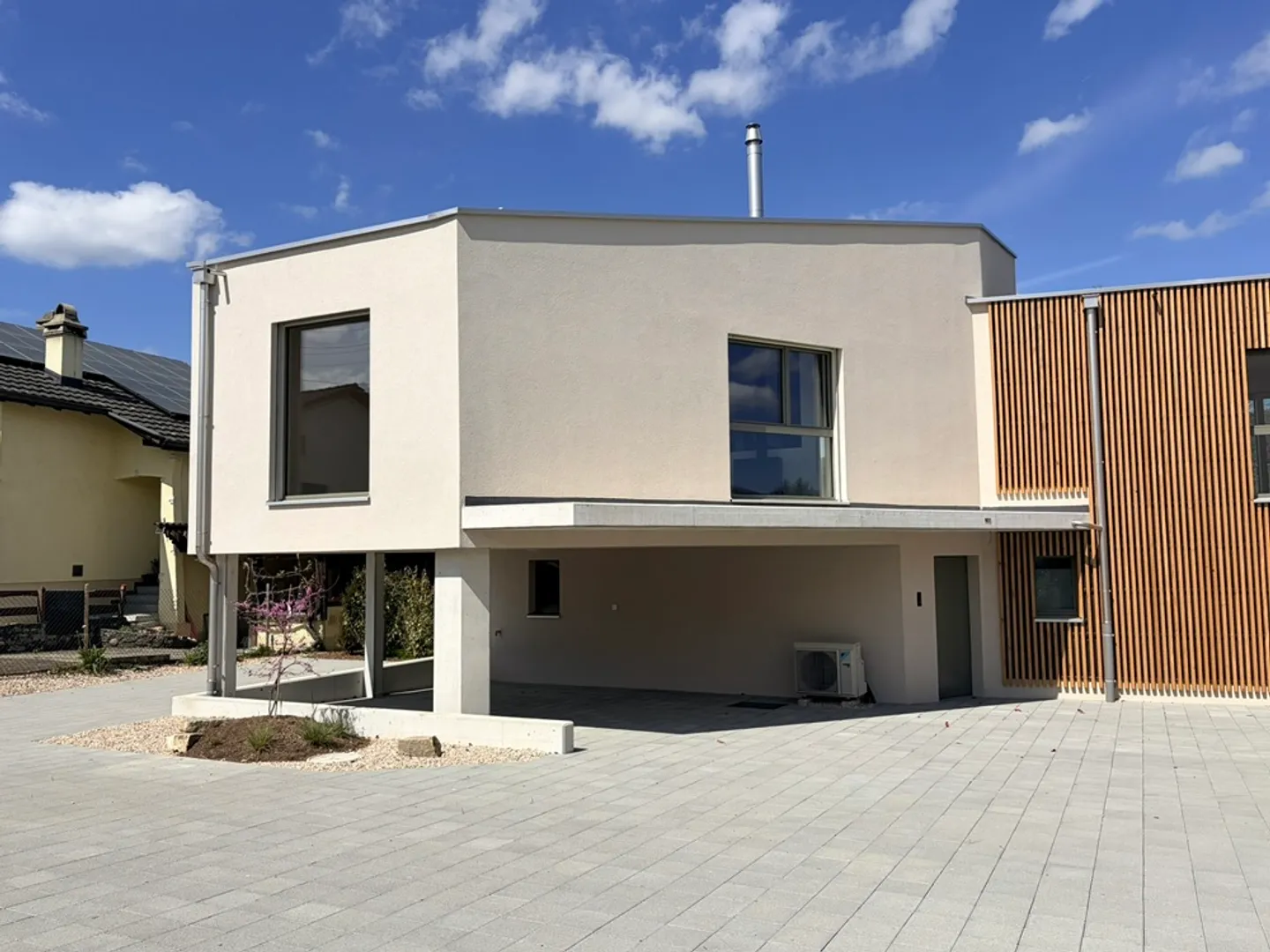 Villa, Rossemaison - 960000 - Foto 1 von 13