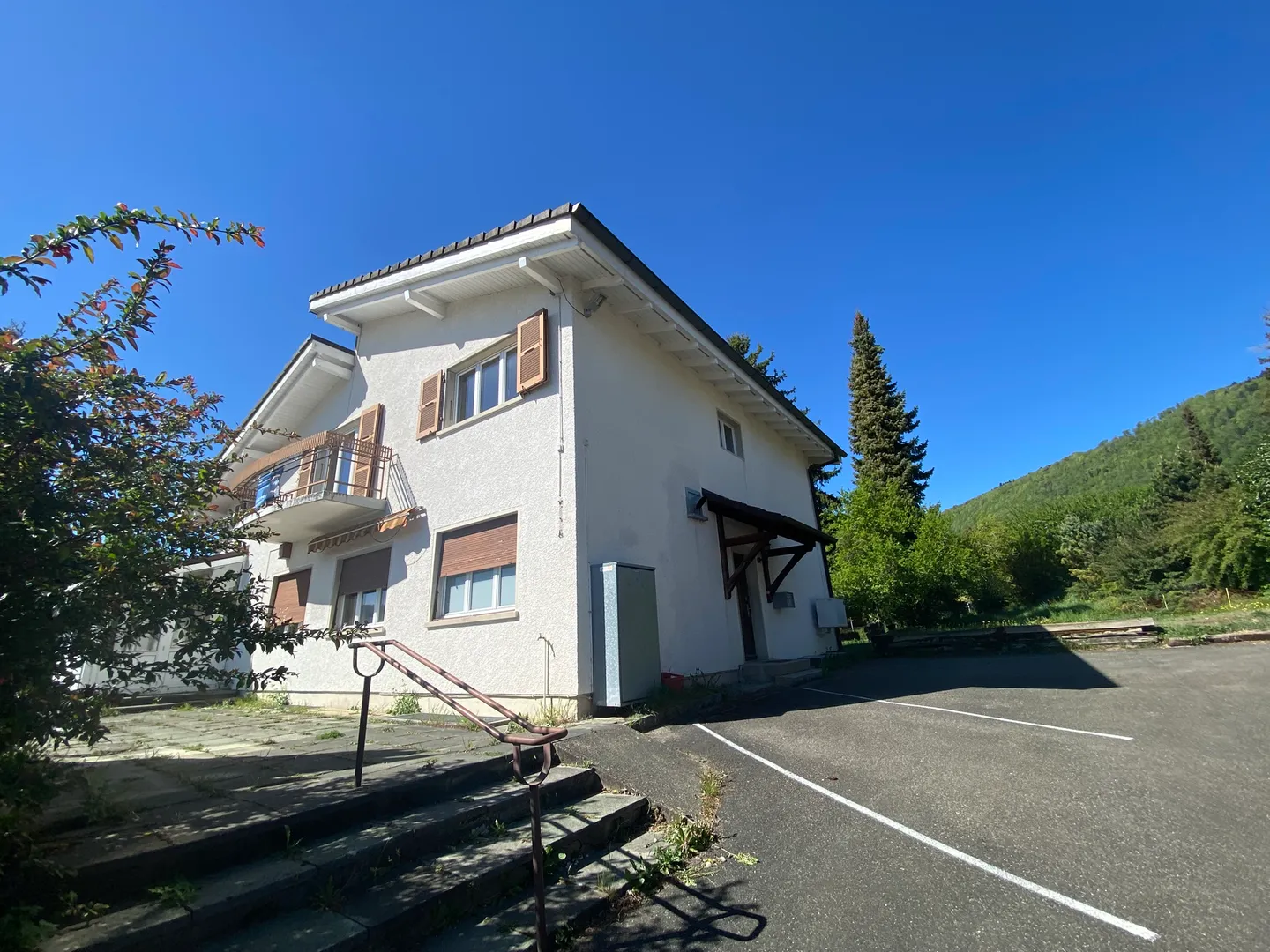 Villa Charmante avec Potentiel - Photo 1 sur 13