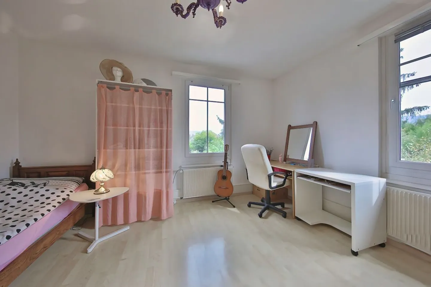 Family home with 7.5 rooms in Delémont - On 4 levels, ultra-flexible & ready to live - Photo 9 of 13