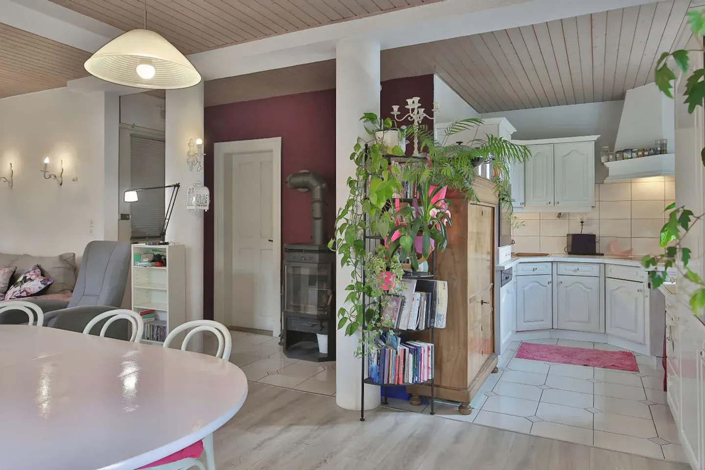 Family home with 7.5 rooms in Delémont - On 4 levels, ultra-flexible & ready to live - Photo 8 of 13