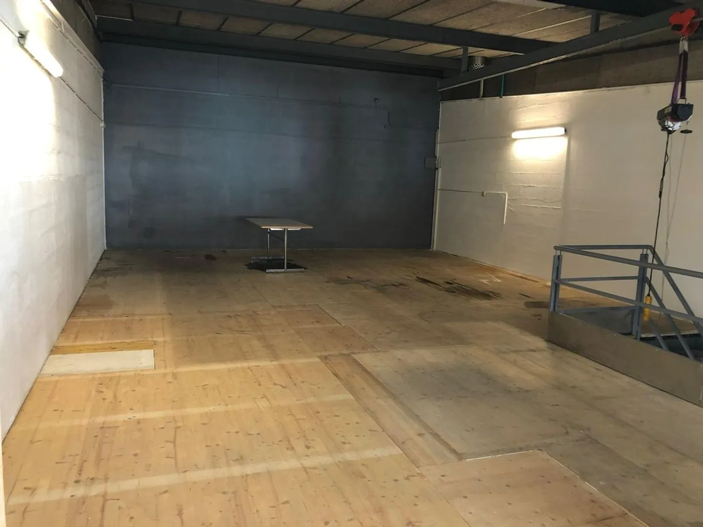 Handwerksbetrieb von 195 m² zu vermieten - Villeneuve (VD) - Foto 3 von 9