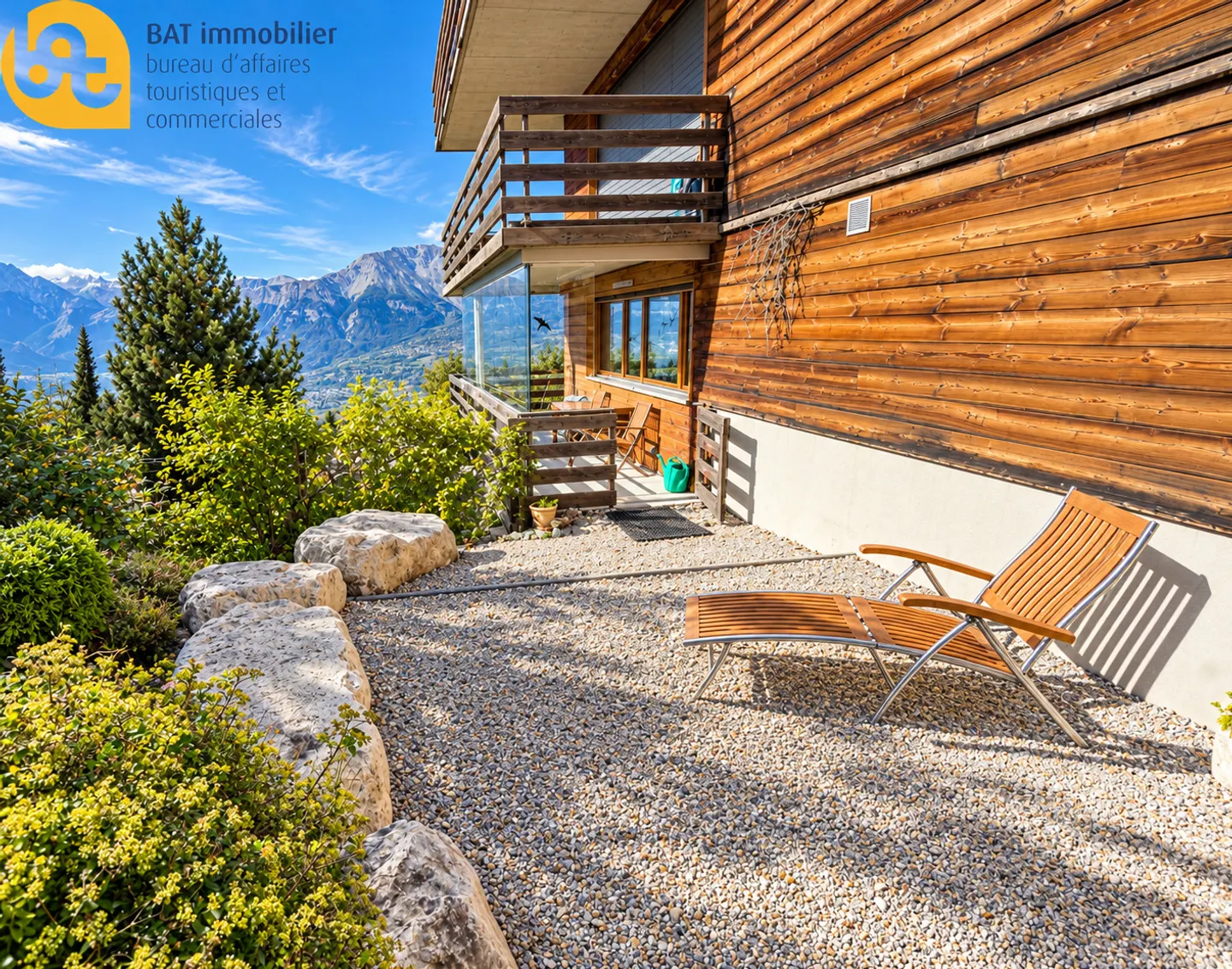 Nax - 2.5 rooms in a secondary residence with balcony and terrace - Photo 6 of 13
