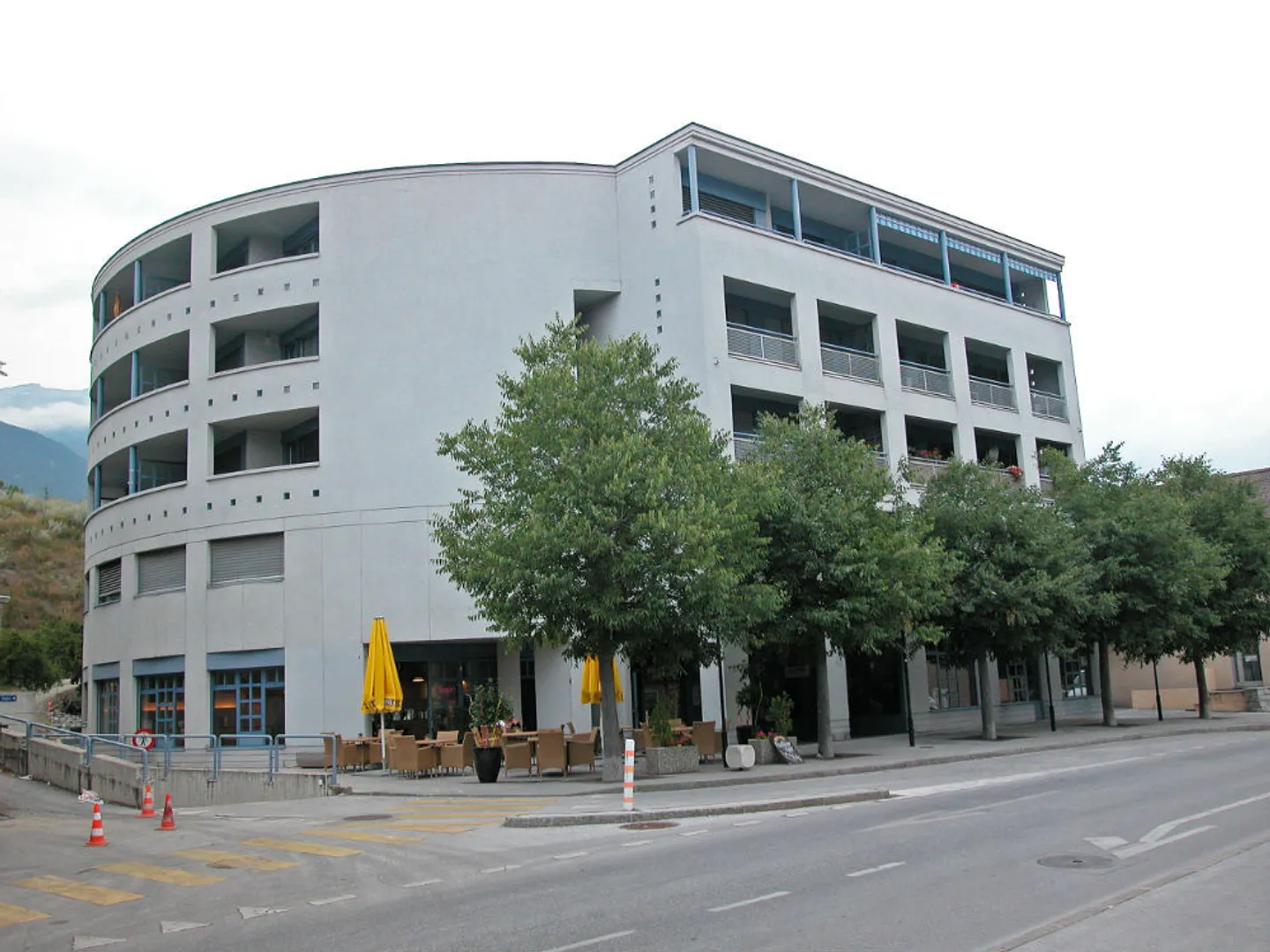 Pradec Garage - parking space on LIFT - Photo 1 of 1