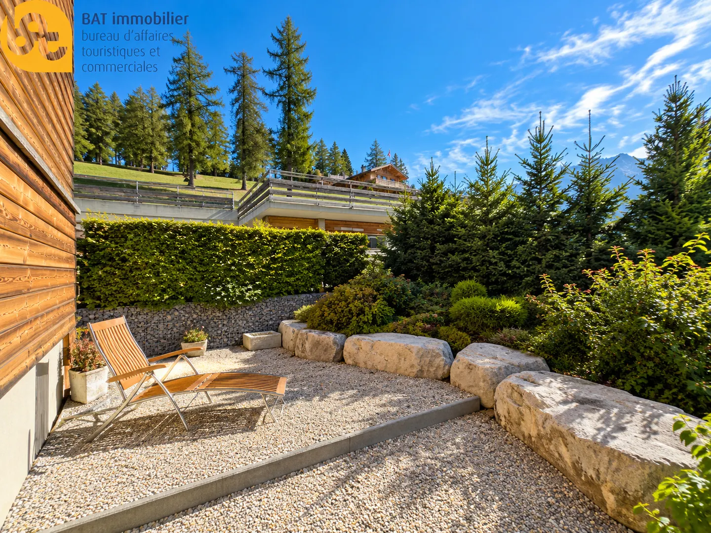 Nax - 2.5 rooms in a secondary residence with balcony and terrace - Photo 12 of 13