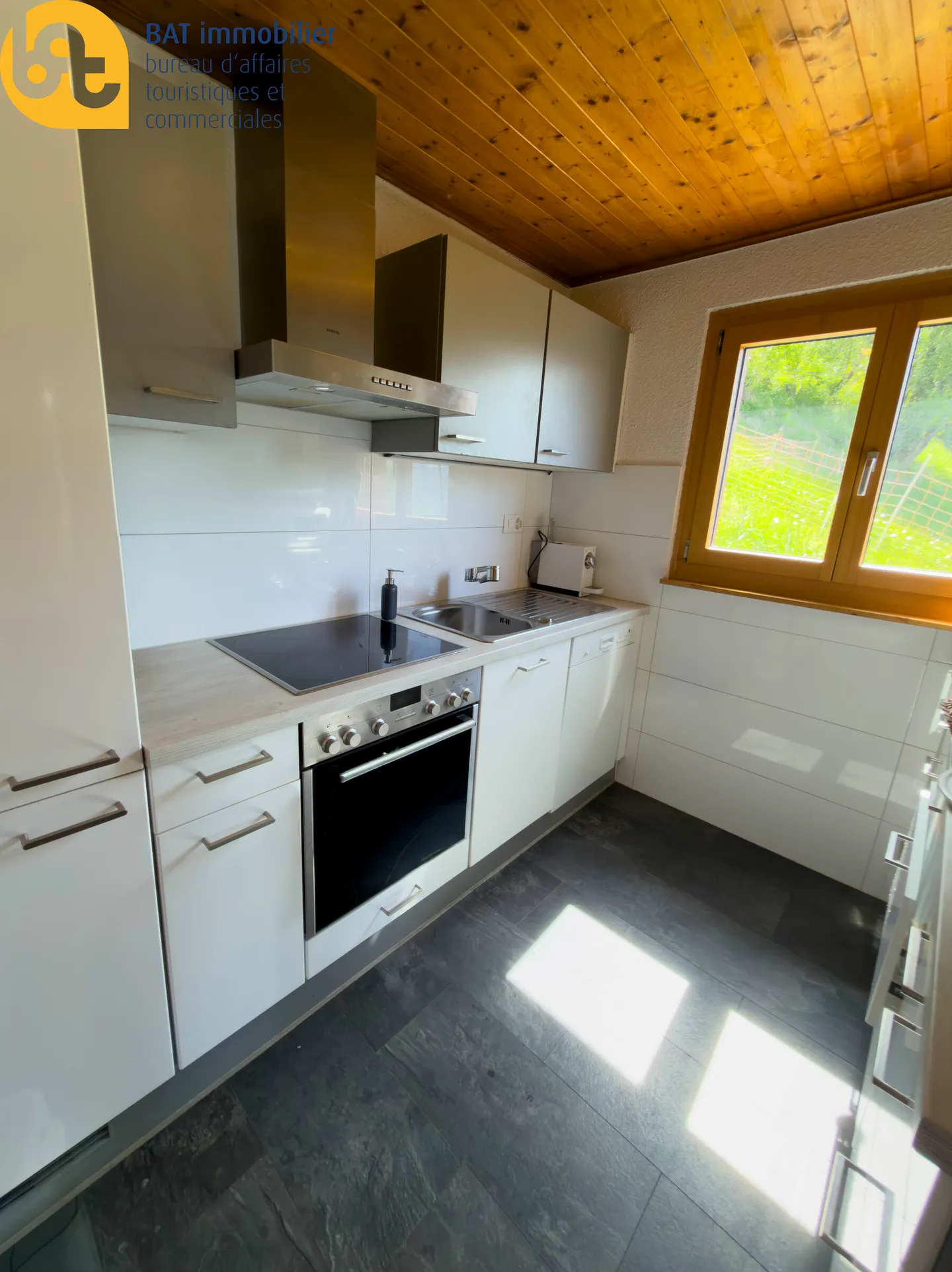Chalet in secondary residence 5 minutes from Veysonnaz and the Ours slope - Photo 5 of 13