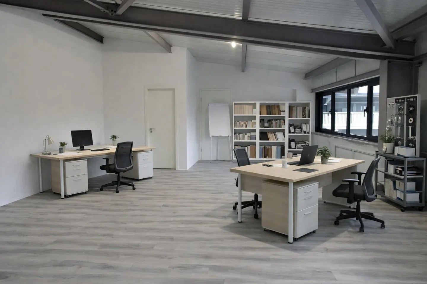 DA AFFITTARE - SPAZIO PROFESSIONALE DI 80 M² per ufficio o attività indipendente - Foto 1 di 3