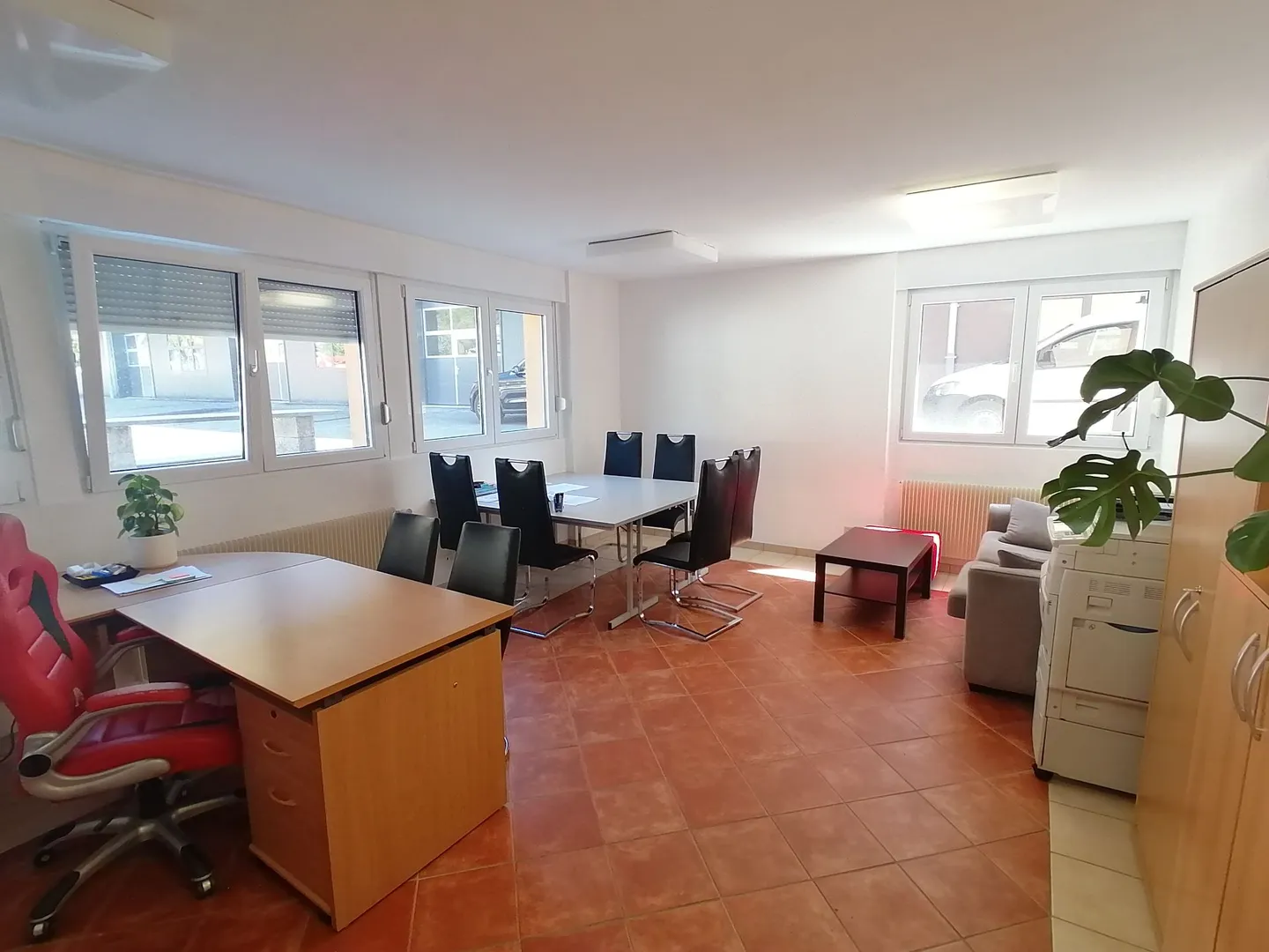 Commercial space of 18 m2 - Photo 2 of 2