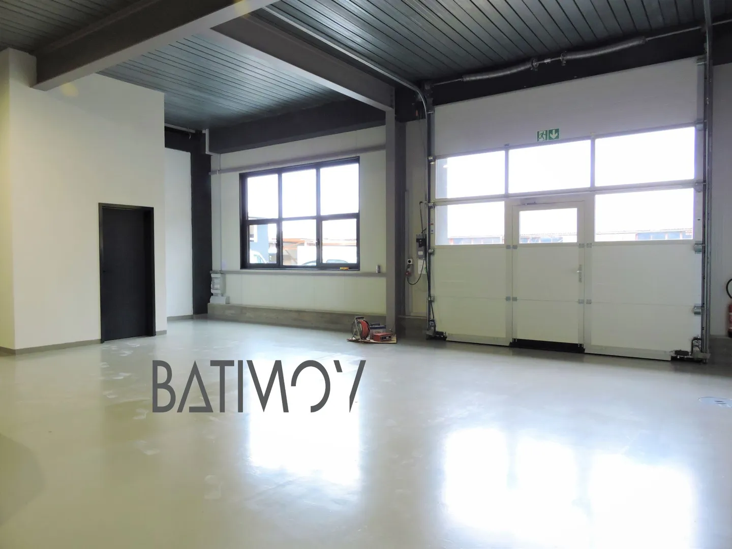 Hala di 120 m2 al piano terra - Foto 4 di 6