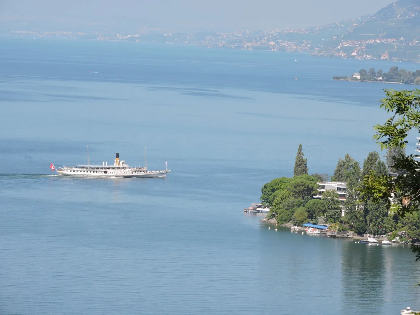 Superbo appartamento di 4,5 locali con vista panoramica a Montreux - Foto 4 di 5